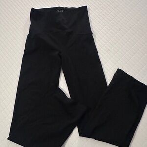 SPANX women’s booty boost Classic Black yoga pants